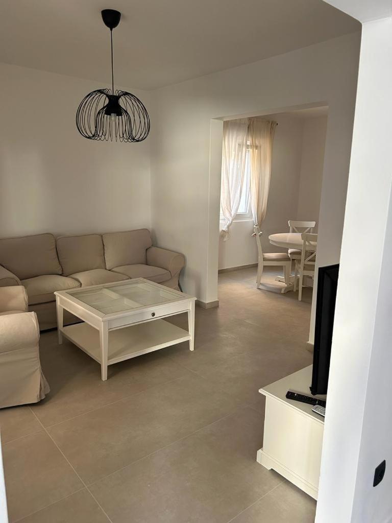 Guesthouse Davorka Bijelic Murter Ngoại thất bức ảnh